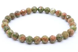 Armband aus Unakit mit 6 mm facettierten Perlen
