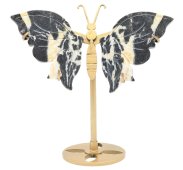 Schmetterling aus Zebra-Jaspis auf einem 14 cm großen Sockel